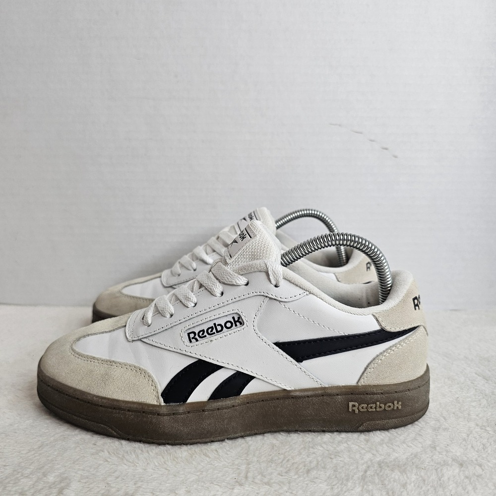 Reebok Club C 85 Womens Size 8 White Black Gum Sole Leather Suede Sneakers